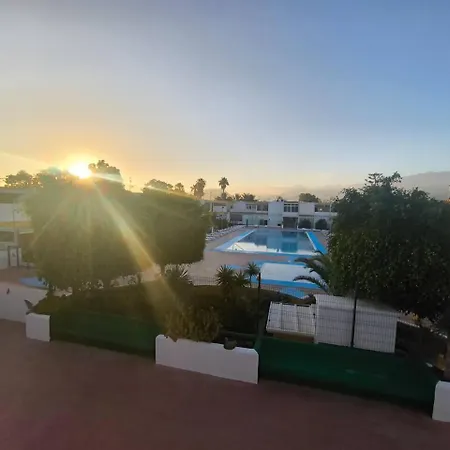 Rentenerife Canary Oasis - Agarimo קוסטה דל סילנסיו