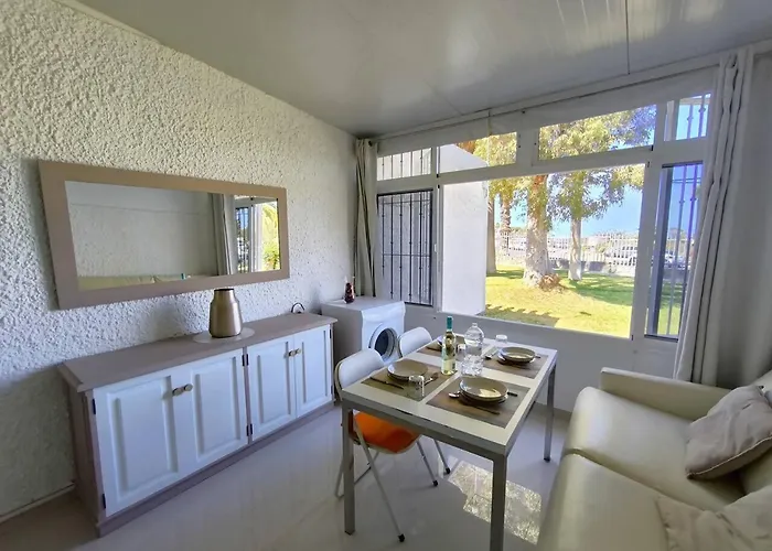 Rentenerife Canary Oasis - Agarimo *