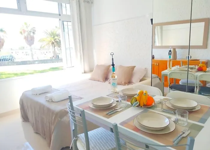 Rentenerife Canary Oasis - Agarimo Апартаменты *